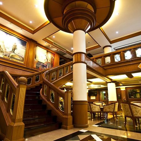 Zaza Hotel Szamutprakan Kültér fotó