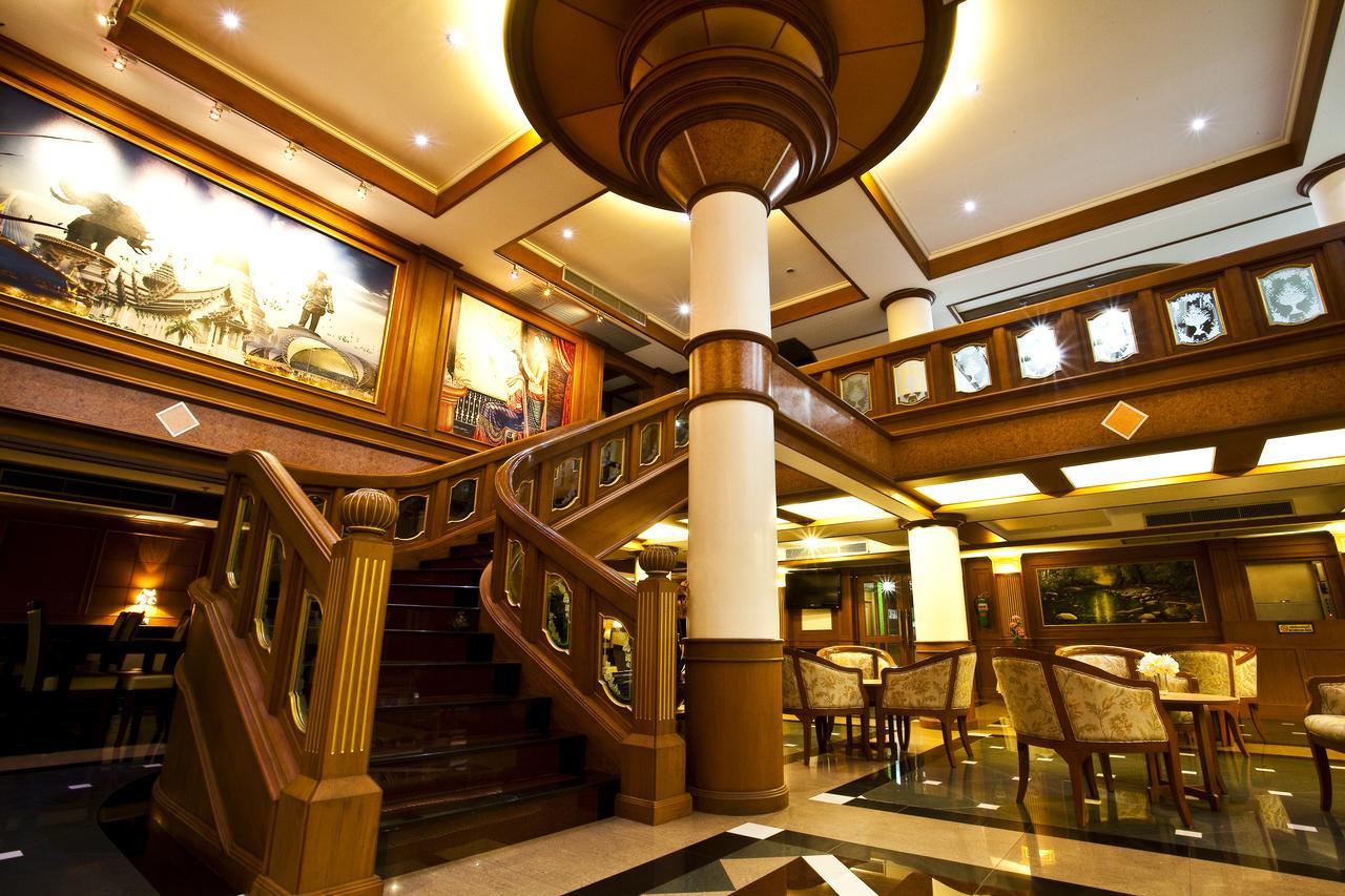 Zaza Hotel Szamutprakan Kültér fotó